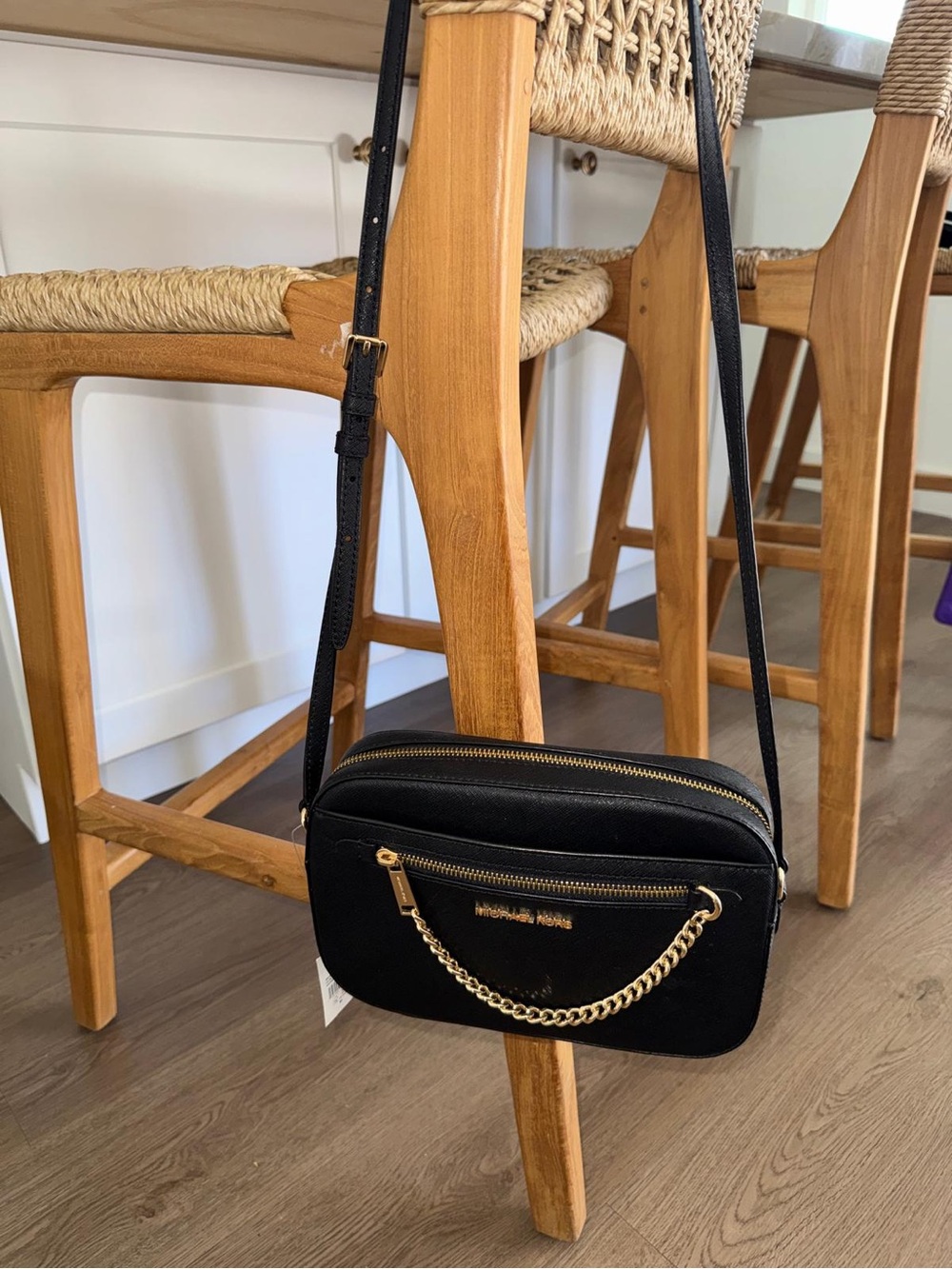 New Michael Kors Women's Black Leather East West Chain Crossbody Camera Bag NWT - Picture 6 of 13